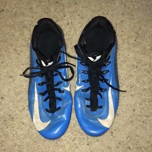 Nike carbon 2.0 cleats